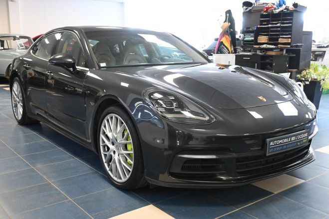 Porsche Panamera 4 V6 3.0 462 PDK Hybrid Gris de 2019