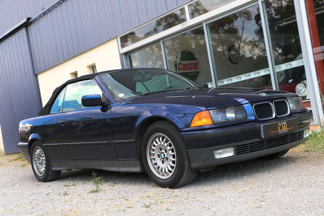 BMW Serie 3 325i E36 cabriolet Bleu de 1994