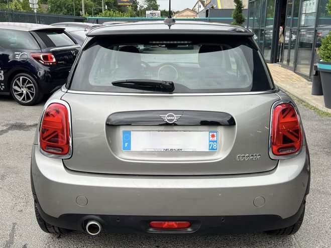 Mini Cooper III F56 1.5 i 136 Cv ECRAN TACTILLE CLE  Beige de 2018