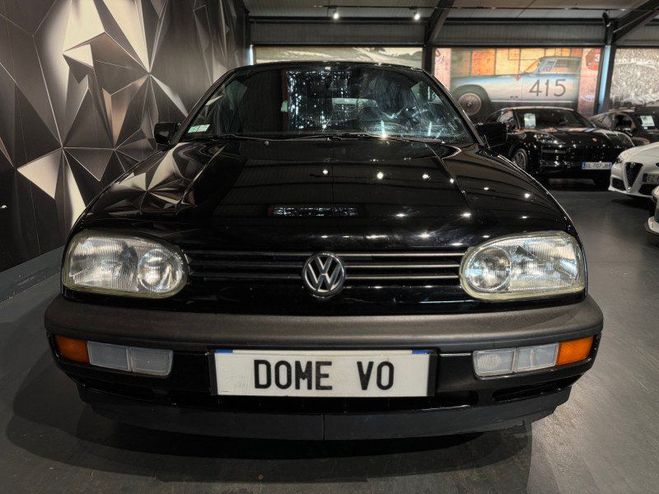 Volkswagen Golf III CABRIOLET 2.0 115CH AVANT GARDE BVA Noir de 1997