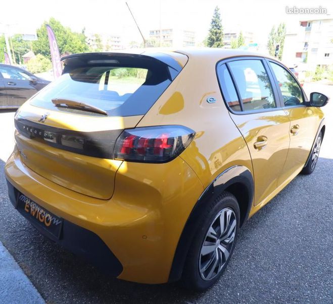 Peugeot 208 E-208 GENERATION-II ELECTRIC 135 CH ACTI Jaune de 2020