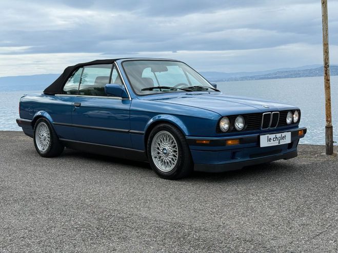 BMW Serie 3 E30 318i Cabriolet last edition Neon Blu Bleue de 1992