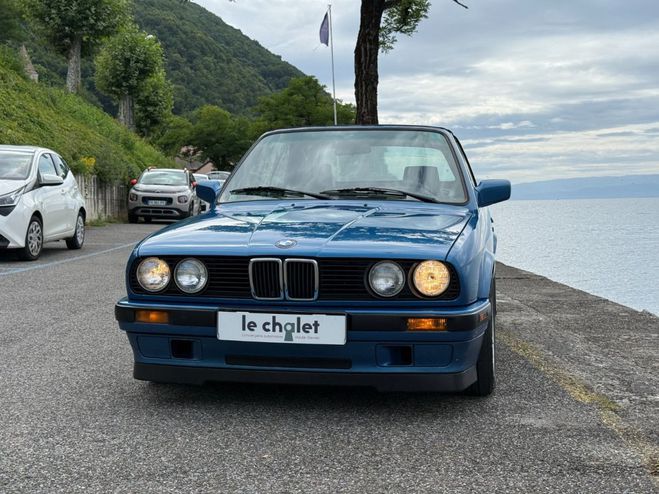 BMW Serie 3 E30 318i Cabriolet last edition Neon Blu Bleue de 1992