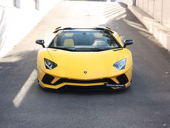  Voir détails -Lamborghini Aventador S Roadster LP 740-4 à  La Penne-sur-Huveaune (13)
