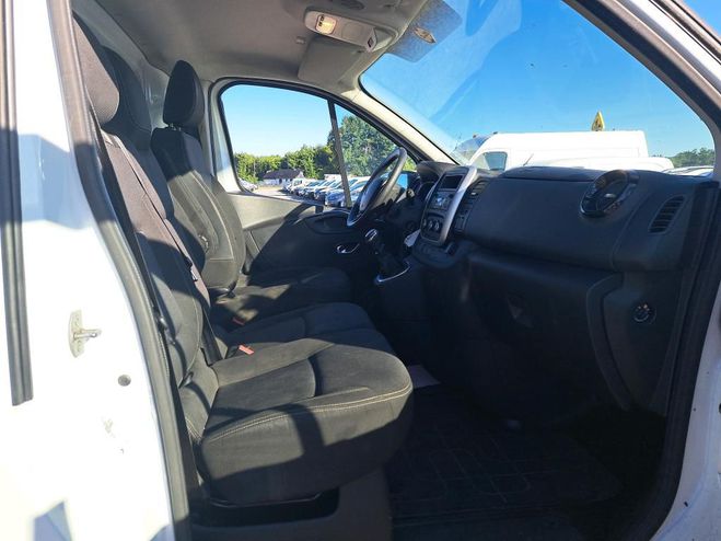 Renault Trafic III (2) FOURGON L1H1 1,6 DCI 95 GRAND CO Blanc de 2020