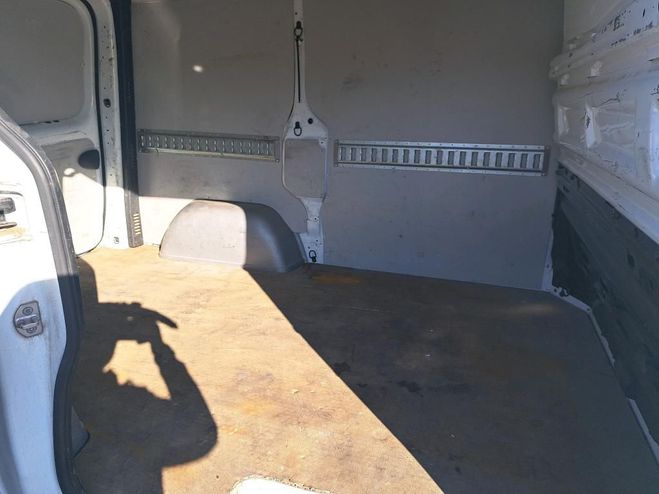 Renault Trafic III (2) FOURGON L1H1 1,6 DCI 95 GRAND CO Blanc de 2020