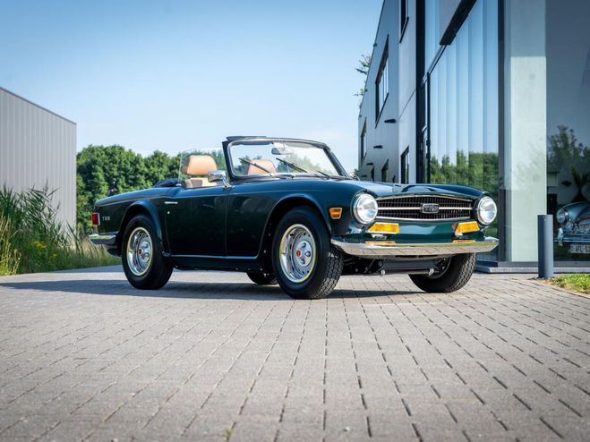 Triumph TR6 Body off restored Vert de 1973
