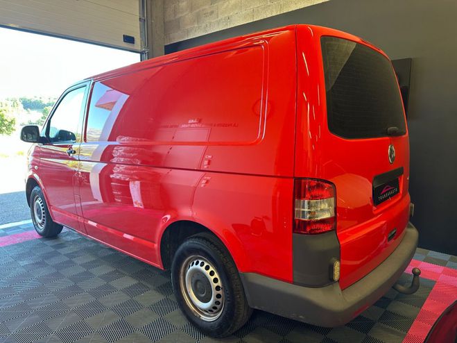 Volkswagen Transporter FOURGON TOLE 2.0 TDI 84ch 2.6T - Pr Am Rouge de 2011