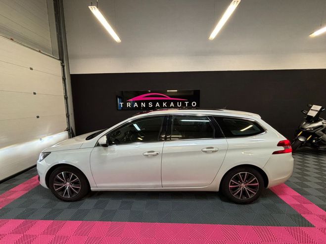 Peugeot 308 1.6 BlueHDi 120ch SS BVM6 Fline Blanc de 2016