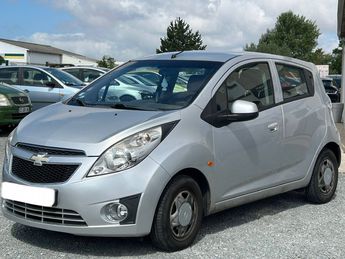  Voir détails -Chevrolet Spark 1.0 16v LS 5p à Saint-Mdard-d'Aunis (17)
