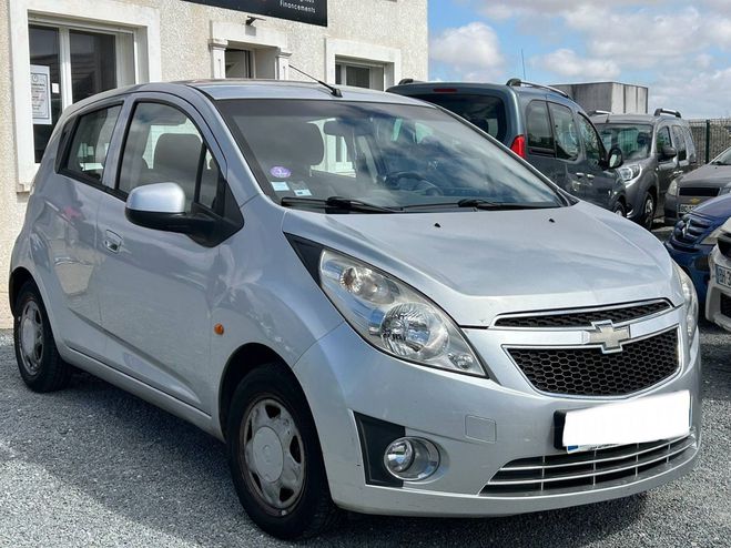 Chevrolet Spark 1.0 16v LS 5p GRIS de 2010