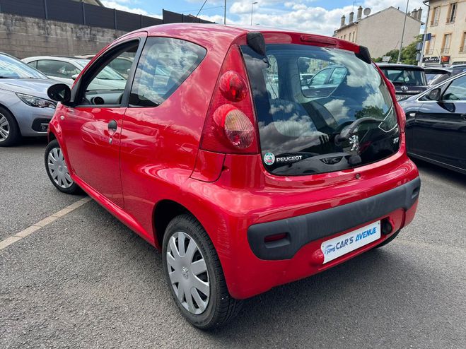 Peugeot 107  1.0e 12V 68ch BLUE LION Urban ROUGE de 2008