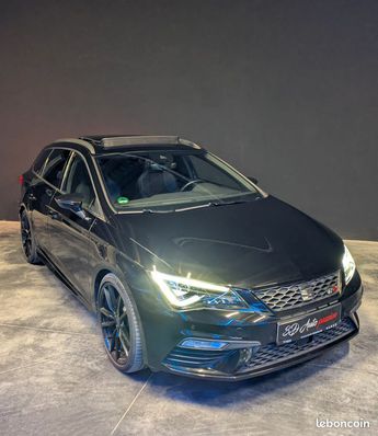  Voir détails -Seat Leon ST CUPRA 2.0l tsi 300ch 4Drive full opti à Gigean (34)