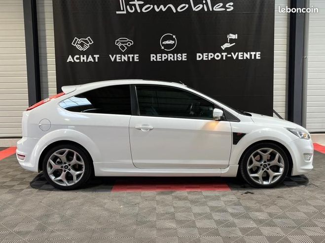 Ford Focus 2.5T 225ch ST 3p Blanc de 2008