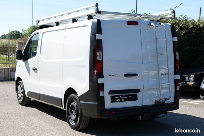 Renault Trafic (2) fourgon confort l1h1 2.0 dci 120 ch Blanc de 2021