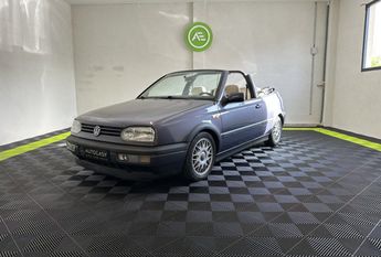  Voir détails -Volkswagen Golf Cabriolet III 2.0 115ch Avant Garde KARM à Sarrians (84)