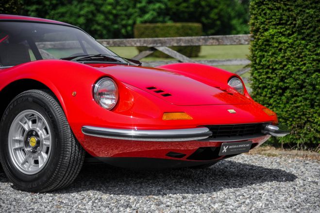 Ferrari Dino 246 GT - 1 of 506 produced Rosso Corsa de 1971