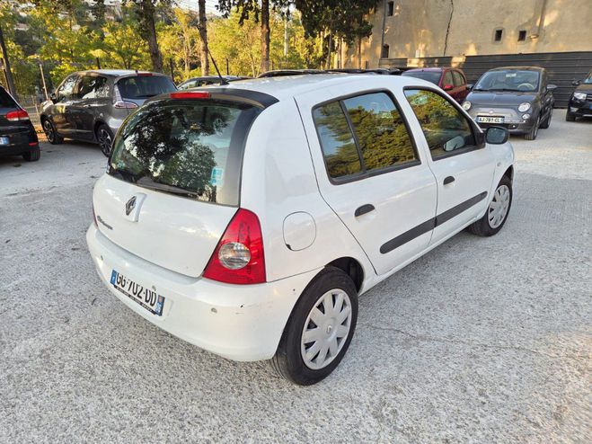 Renault Clio II Ph. 2 Campus Blanc de 2007