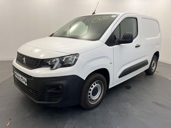  Voir détails -Peugeot Partner FOURGON STANDARD 650 KG BLUEHDI 100 S&S  à Quimper (29)