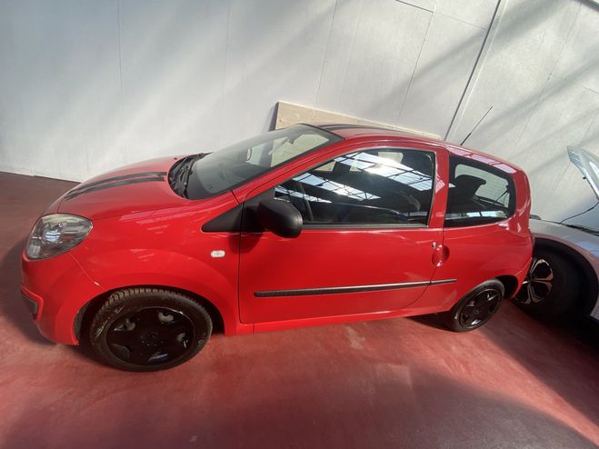 Renault Twingo 1.2i 16V LEV - 75 Euro 5 II BERLINE Expr Rouge de 2011