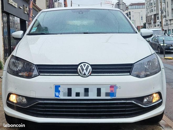 Volkswagen Polo 1.2 TSI 90 BLUEMOTION LOUNGE CARPLAY Blanc de 2015