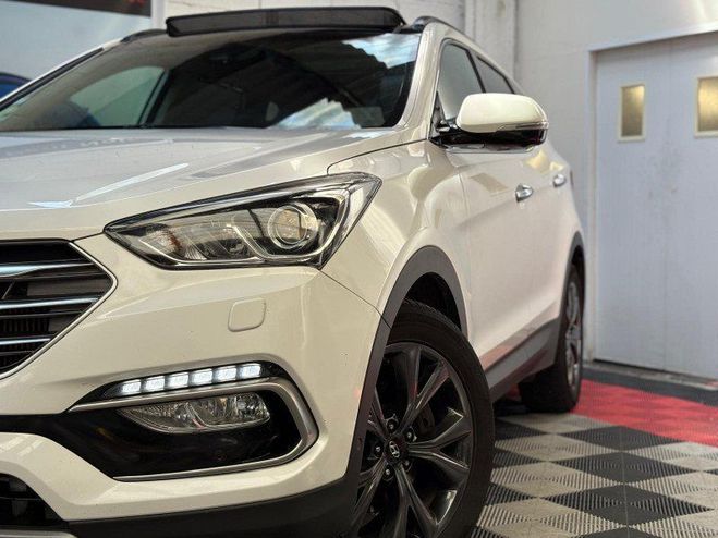 Hyundai Santa Fe 2.2 CRDI 200CH EXECUTIVE 4WD BVA 7 place Blanc de 2016
