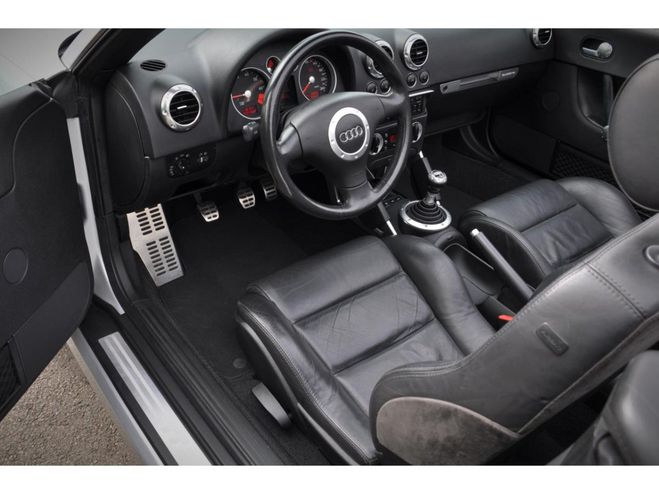 Audi TT Roadster Quattro 1.8i Tbo - 225 . Gris Mtallis de 2001
