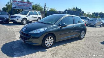  Voir détails -Peugeot 207 1.4 HDI 68 STYLE à Linas (91)