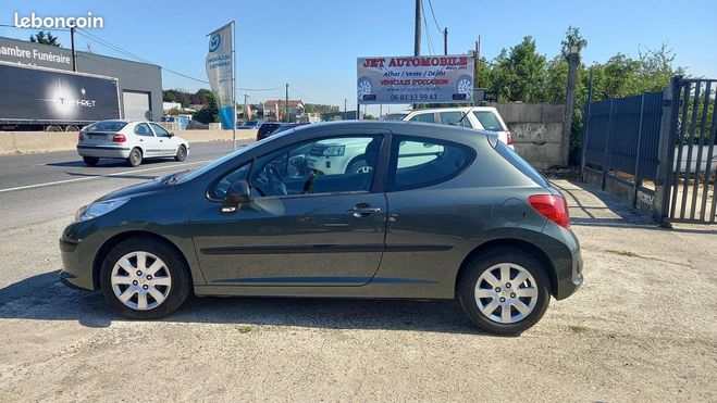 Peugeot 207 1.4 HDI 68 STYLE Gris de 2007