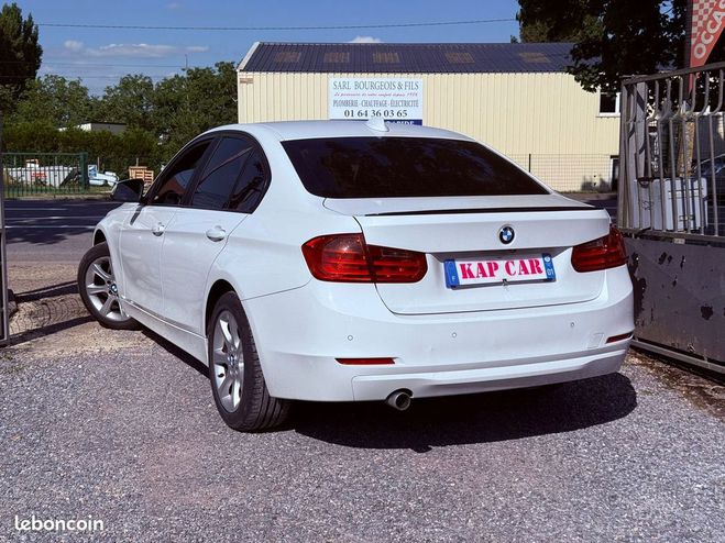 BMW Serie 3 (F30) 318D 143 SPORT Garantie 6 mois Blanc de 2013