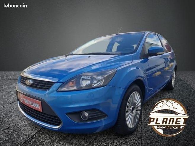 Ford Focus 2.0 TDci 110 Titanium 1re Main Automati Bleu de 2009