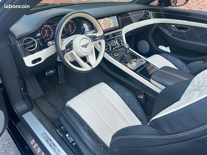 Bentley Continental GTC iii 6.0 w12 635 first edition Noir de 2019