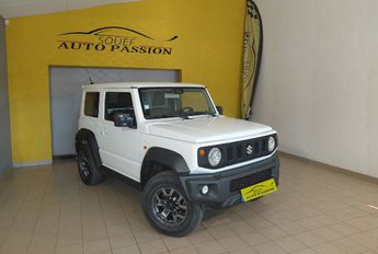  Voir détails -Suzuki Jimny II 1.5 102ch VVT PRIVILEGE à Brhal (50)