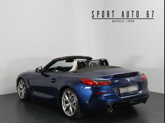 BMW Z4 20 I 197 CH 4 cylindres 2.0L 16S turbo Mediterranblau de 2019