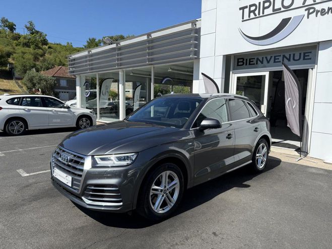 Audi Q5 Quattro 2.0 50 TFSI e - 299 - BV S-troni GRIS CLAIR de 2020