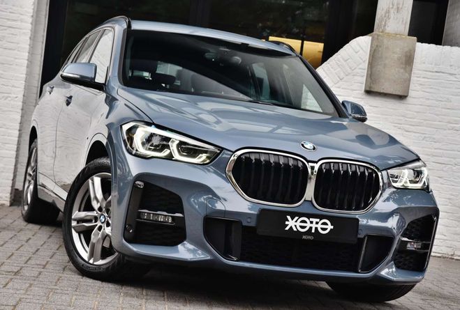 BMW X1 18i AUT. M SPORT Gris de 