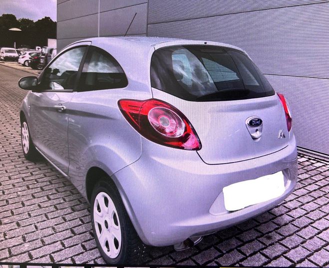 Ford KA 1.2 69 CV Gris Clair de 2015