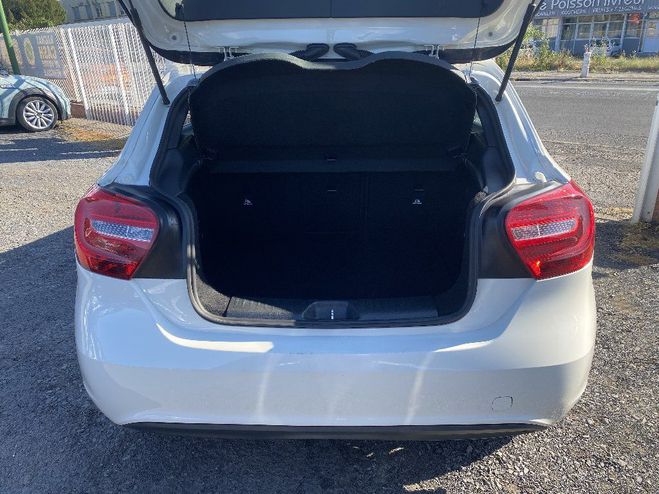Mercedes Classe A 180 CDI BlueEFFICIENCY Inspiration Blanche de 2015