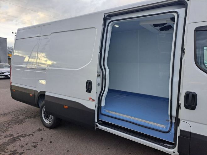Iveco Daily FRIGO 35S18 A8 L4 180CV 3L Blanc de 2024