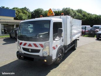  Voir détails -Renault Maxity 17990 ht 3.0 130cv benne coffre rehausse à   La Boisse (01)