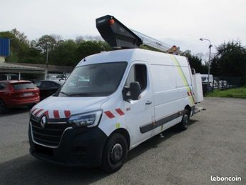 Voir détails -Renault Master 2.3 dci 145cv nacelle versalift VDTL-165 à   La Boisse (01)