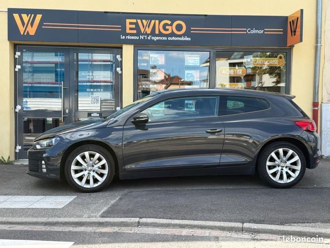 Volkswagen Scirocco 1.4 TSI 125 BLUEMOTION GARANTIE 6 MOIS Gris de 2015