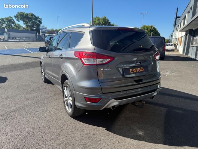 Ford Kuga 140CV SPORT PLATINIUM Gris de 2014