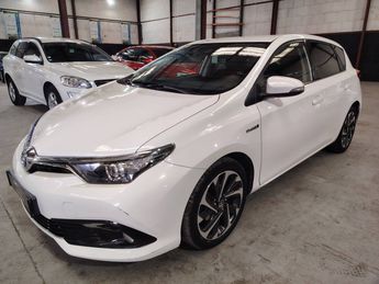  Voir détails -Toyota Auris II HSD 136h Lounge à Sainte-Genevive-des-Bois (91)