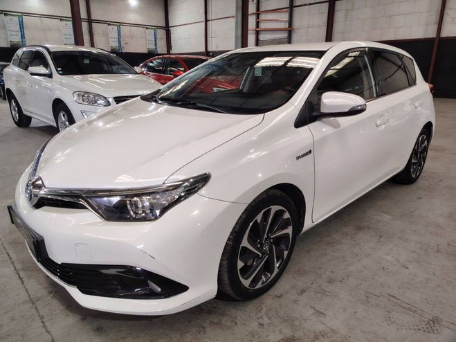 Toyota Auris II HSD 136h Lounge BLANC de 2017