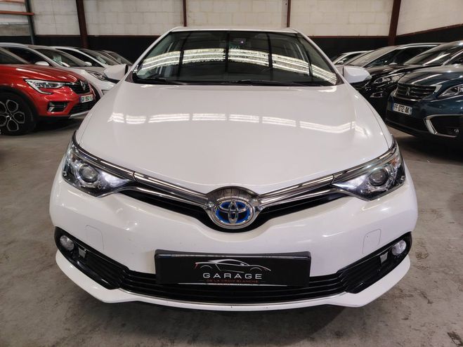 Toyota Auris II HSD 136h Lounge BLANC de 2017