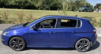  Voir détails -Peugeot 308 2.0 BLUEHDI 180CH GT S&S EAT6 5P à Voreppe (38)