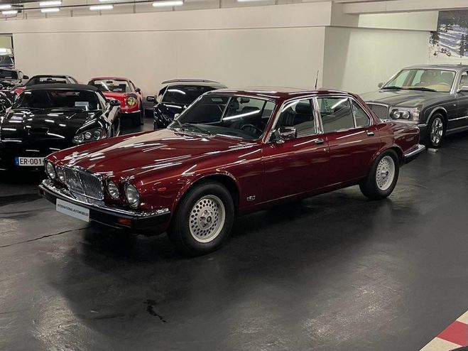 Jaguar XJ 12 5.3 HE BVA Bordeaux de 1991