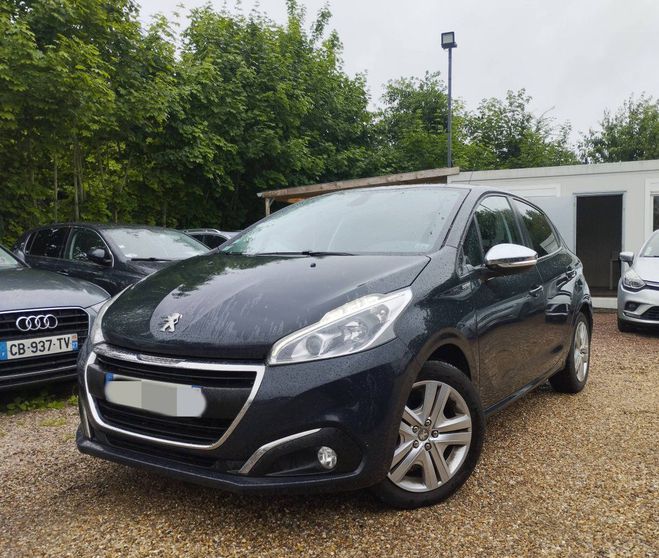 Peugeot 208 1.2 PURETECH 82 STYLE GRIS de 2017