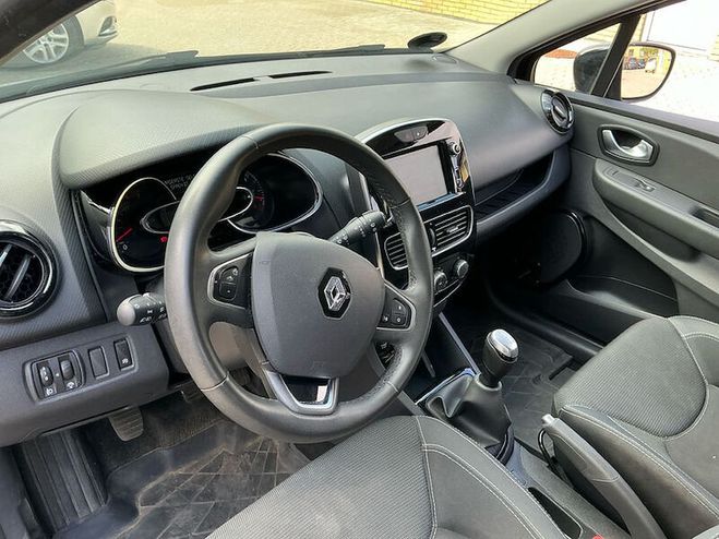 Renault Clio IV ESTATE 0.9 TCe 90 ZEN Noir de 2019